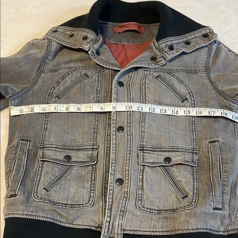 Stylish Gray Bomber Jacket for Men - Picture 9 of 11